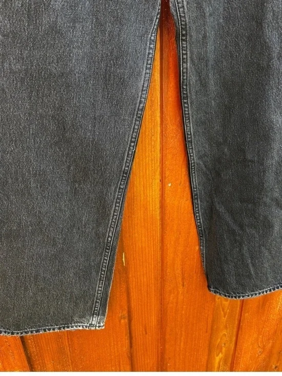 Abercrombie Mid Rise Slouchy Jeans - Picture 8 of 14